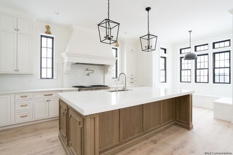 Best Color Island For White Cabinets At Linda Recinos Blog for Cecil Kitchen Island, White/Macadamia