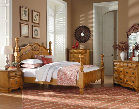 Majik | Georgetown Queen Poster Bed, Dresser, Mirror, Chest ... throughout Pine
