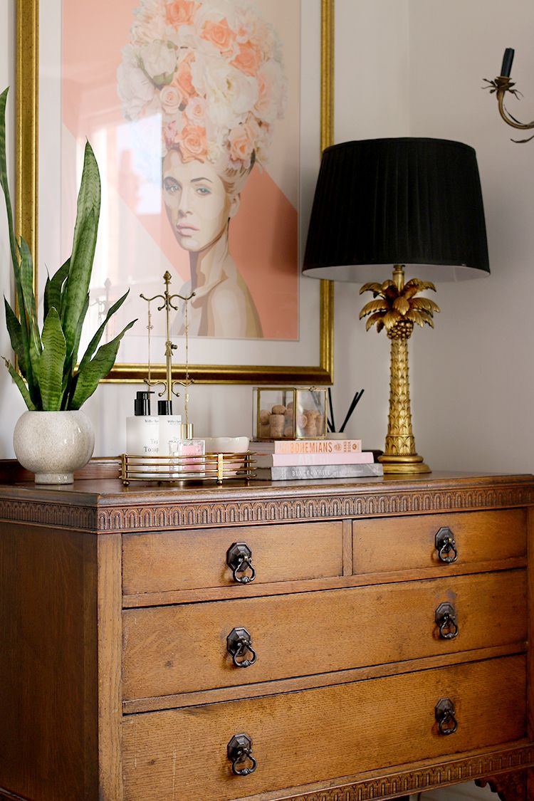 The Art of Organization How a Bedroom Chest Enhances Your Life