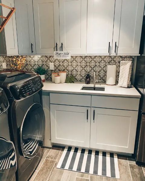 10 Must Haves In A Laundry Room When Designing One inside