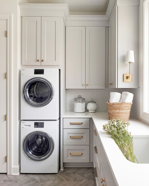 28 Laundry Room Ideas You'll Love - Decoholic in Steal These Brilliant Laundry Room Ideas from Houzz's Top 10