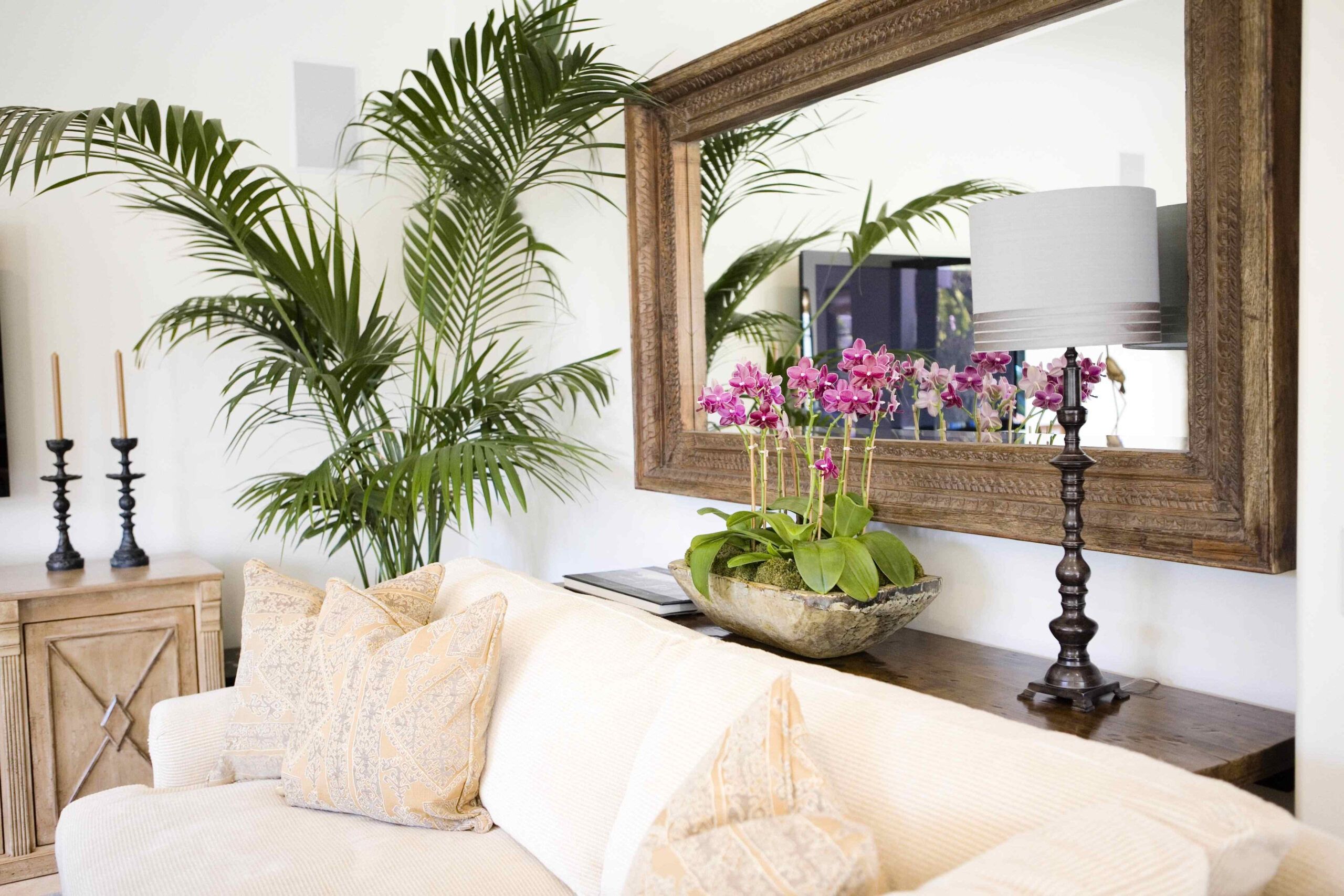 30 Creative Ideas To Decorate Above The Sofa - Decor10 Blog in