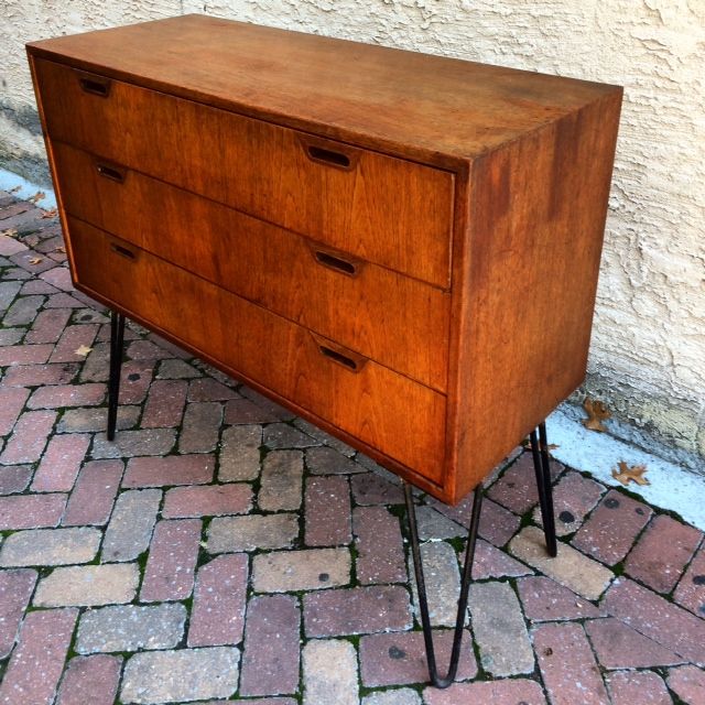 Chest Of Drawers With Hairpin Legs – Modern Legs regarding The Enduring Appeal of Hairpin Legs on a Modern London Dresser