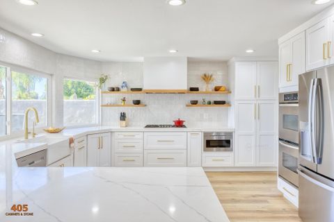 Modern White Shaker Kitchen Cabinets | 100+ Inspired Designs with