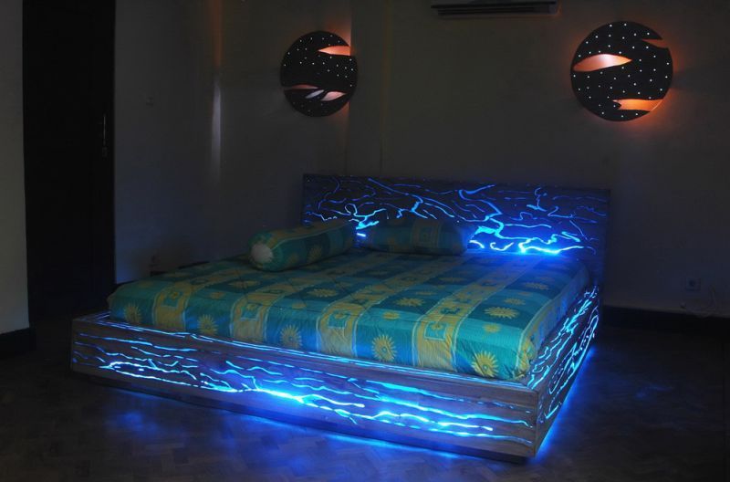 Discover the Glow How Dark Furniture Enhances Room Brightness