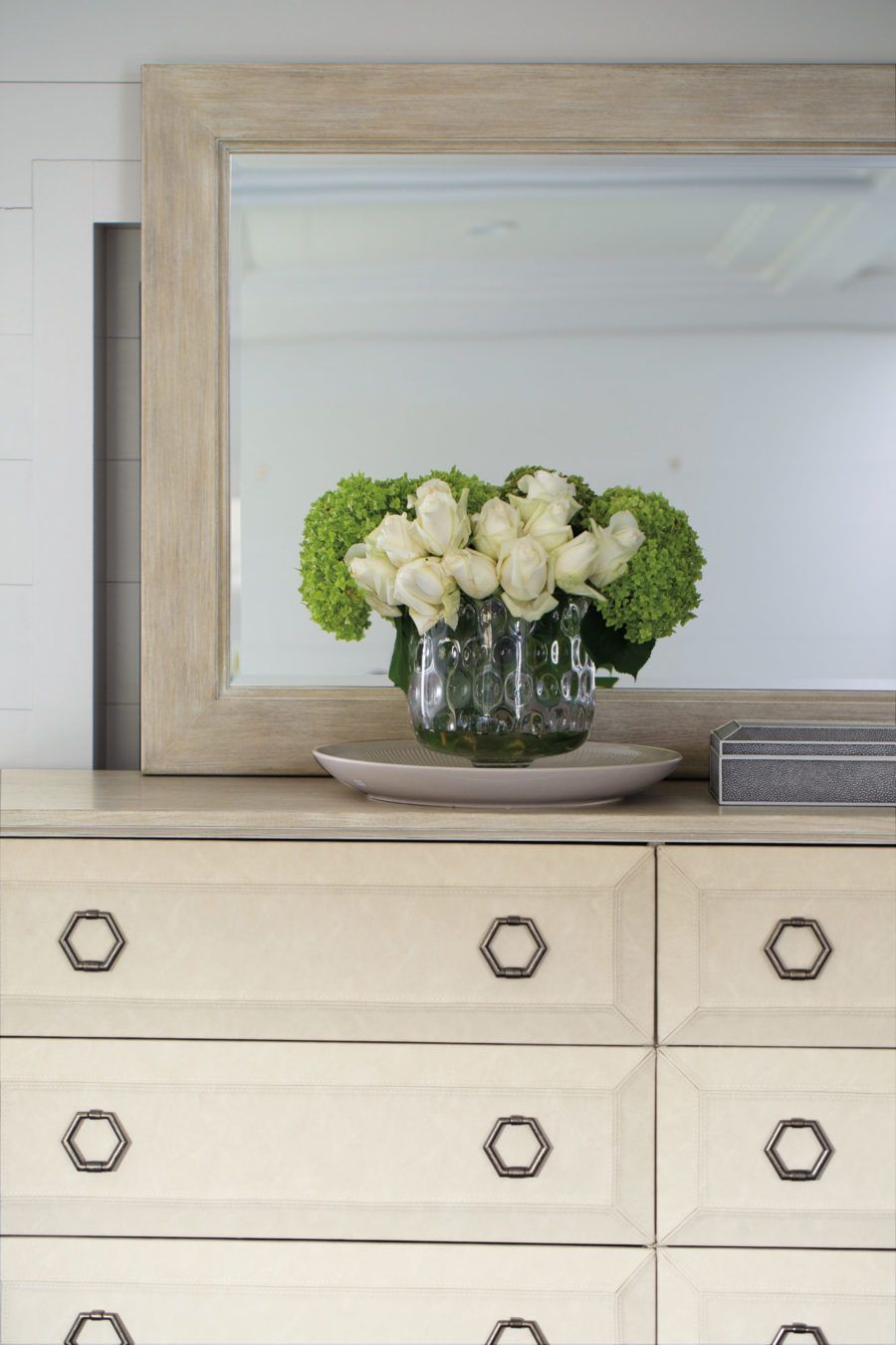 Designing with the Bernhardt Santa Barbara Dresser A Versatile Guide