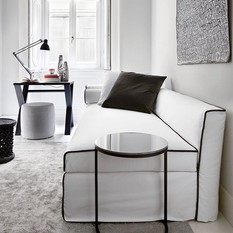 Sofas For Small Apartments: Maximising Comfort And Functionality with