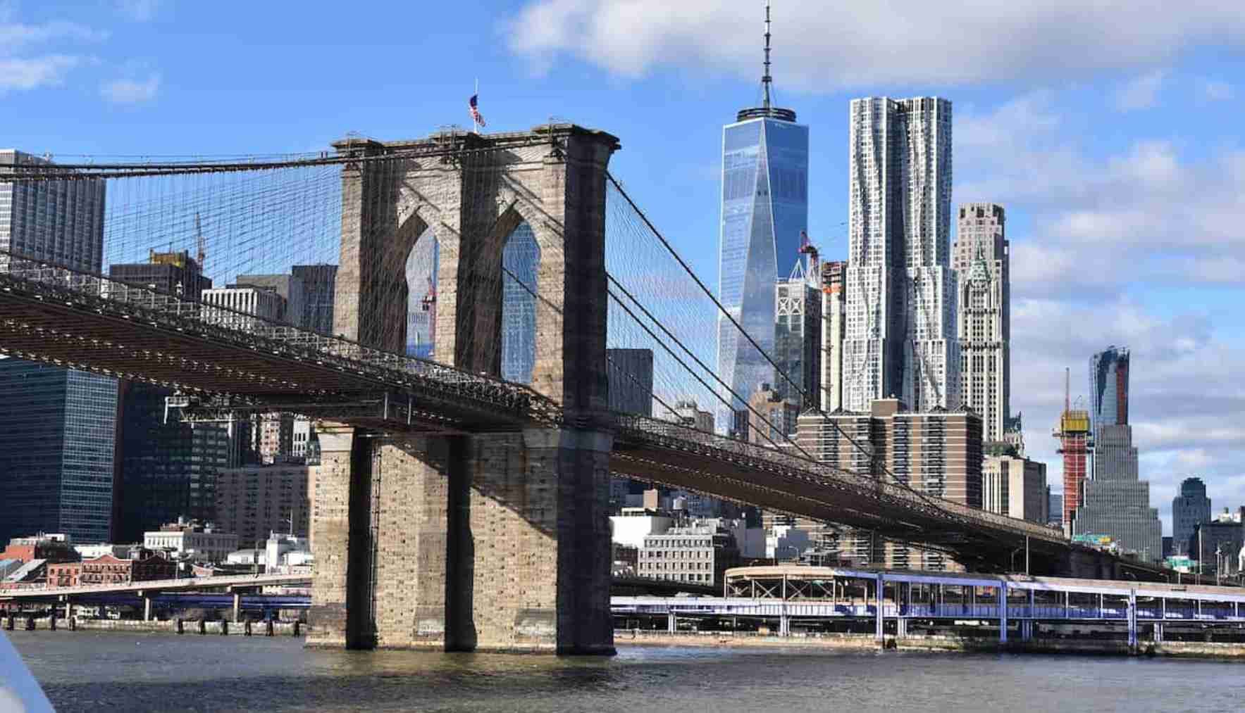 The Design Principles Behind Iconic Bridges throughout
