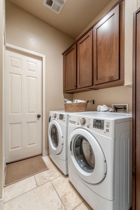15+ Small Laundry Room Ideas: Maximizing Space For Style And Function ... pertaining to