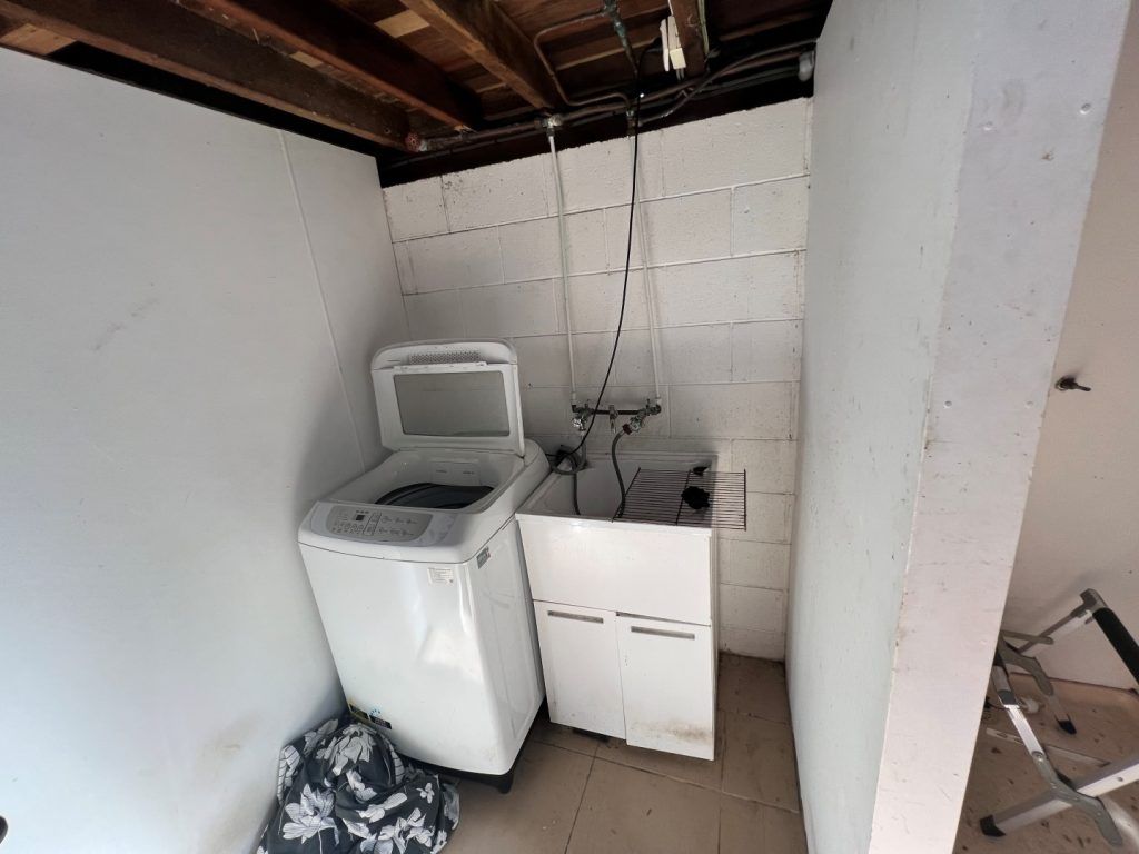 From Drab to Fab 5 Laundry Room Transformations You’ll Love