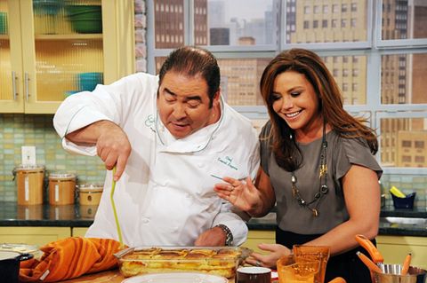 ‘Rachael Ray’ Daytime Show To End After 17 Seasons | Entertainment ... inside