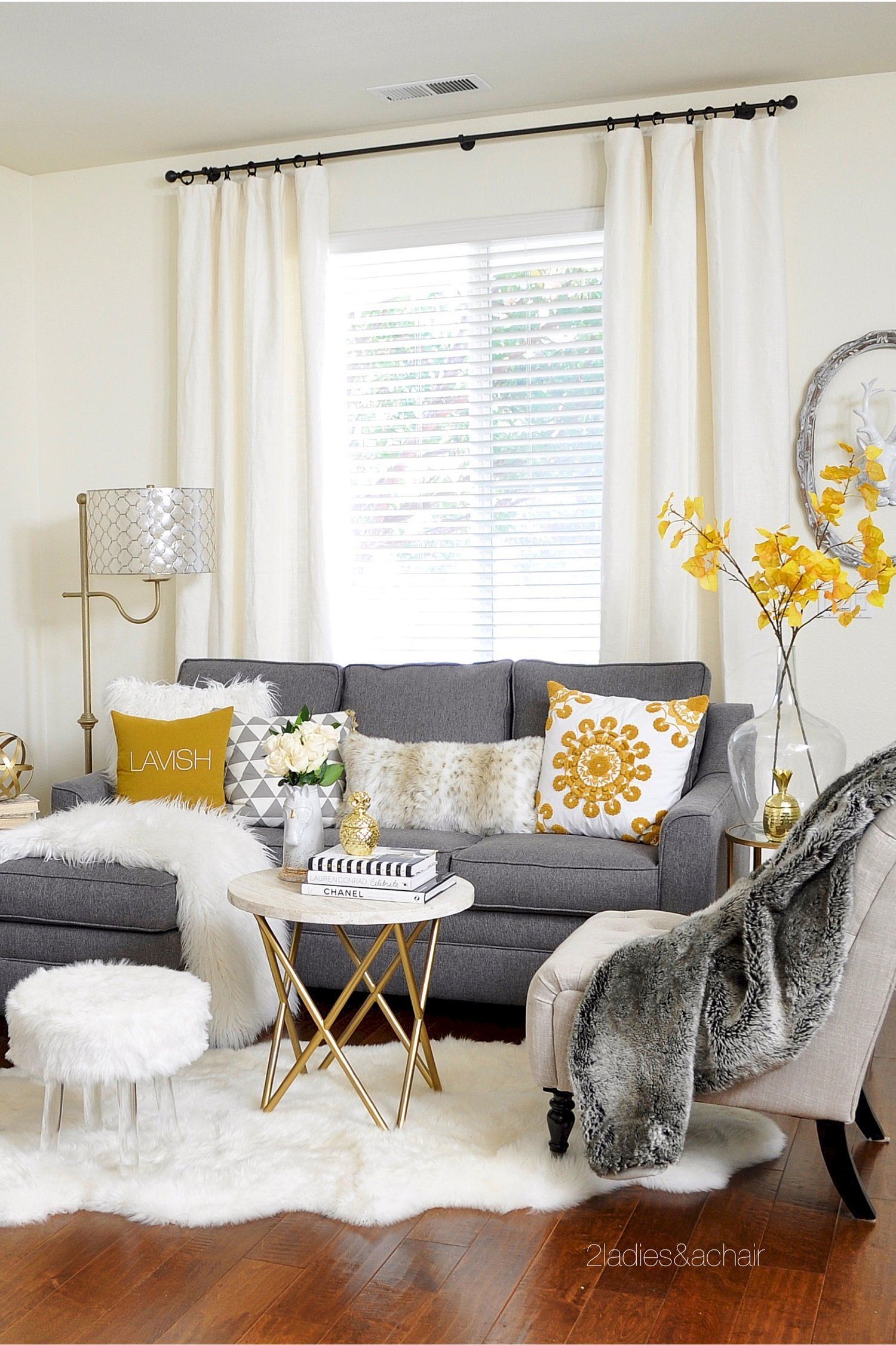 173+ Best Diy Small Living Room Ideas On A Budget Https://Freshoom.com ... within The Art of the Antique Sofa How to Choose and Care for Your Heirloom Piece