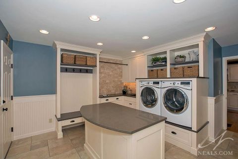 6 Great Laundry Room Remodeling Design Ideas intended for Discover This Week's Top 5 Laundry Rooms for Chic Storage Solutions