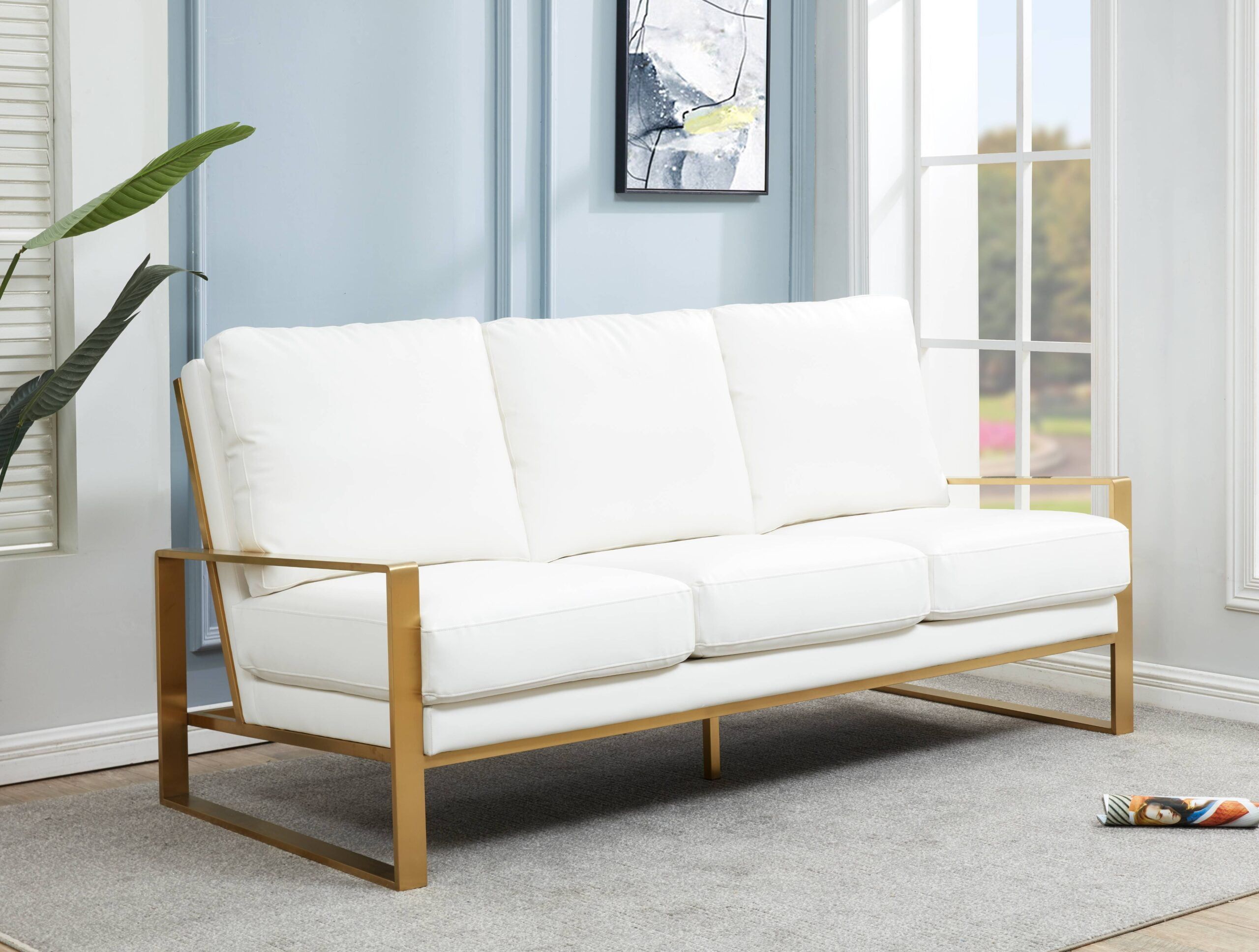 Designing Your Space with the Sleek LeisureMod Jefferson Sofa