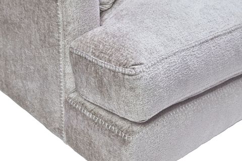 Mily Sofa By Bernhardt At Gardner-White inside Bernhardt Mily Sofa