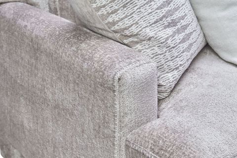 Mily Sofa By Bernhardt At Gardner-White intended for Bernhardt Mily Sofa