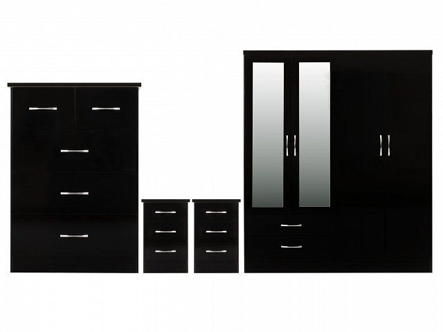 The LIDO 4 TV Set Black/Black Gloss Connecting Your Home Entertainment Experience
