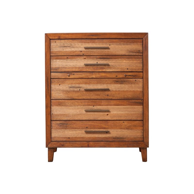 The Artisan Craftsmanship Behind Handcrafted Wooden Chests