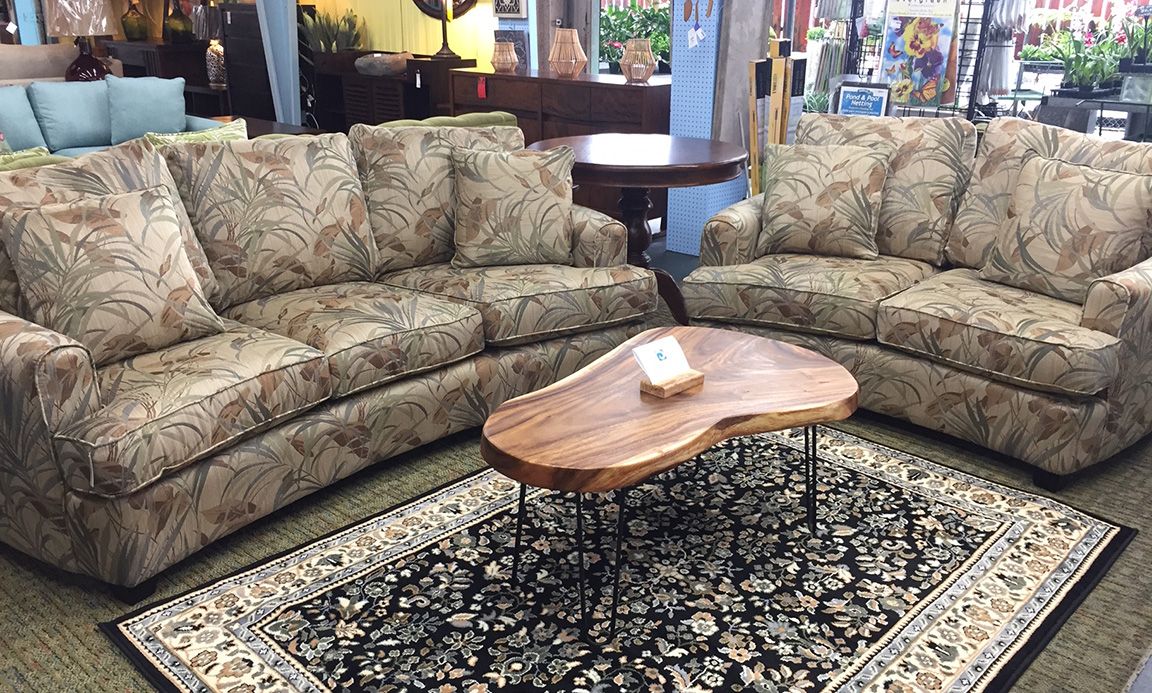 How to Harmonize Your Sofas, Sectionals, and Accent Chairs for a Cohesive Look