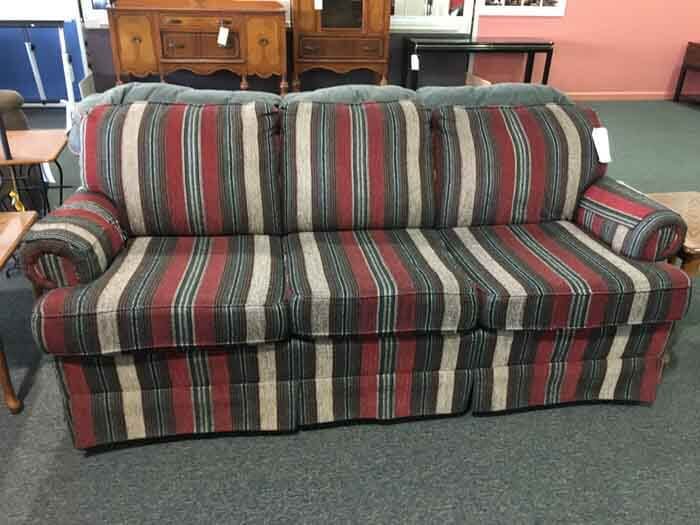 From Bold to Balanced Styling Your Striped Sofa Like a Pro