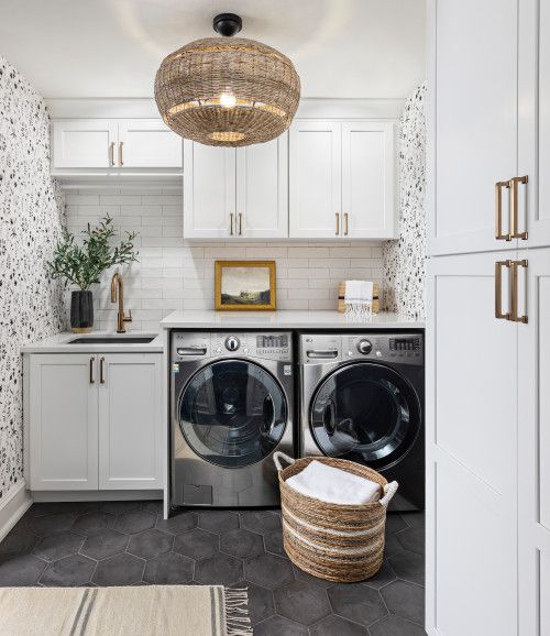 50+ Laundry Room Backsplash ( Joyful &amp; Stylish ) - Designs for New This Week: 3 Laundry Rooms With Joyful Style