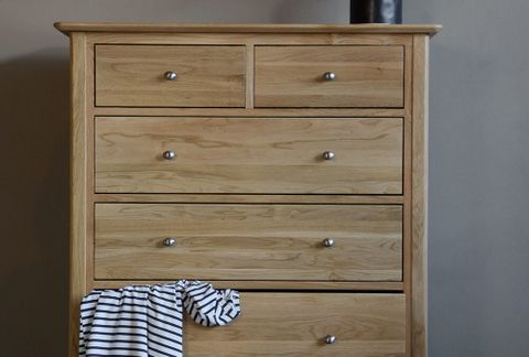 Classic Oak 6 Drawer Tall Chest - Natural Bed Company in How Washed Oak Finishing Enhances the Beauty of Silverlake Village Furniture