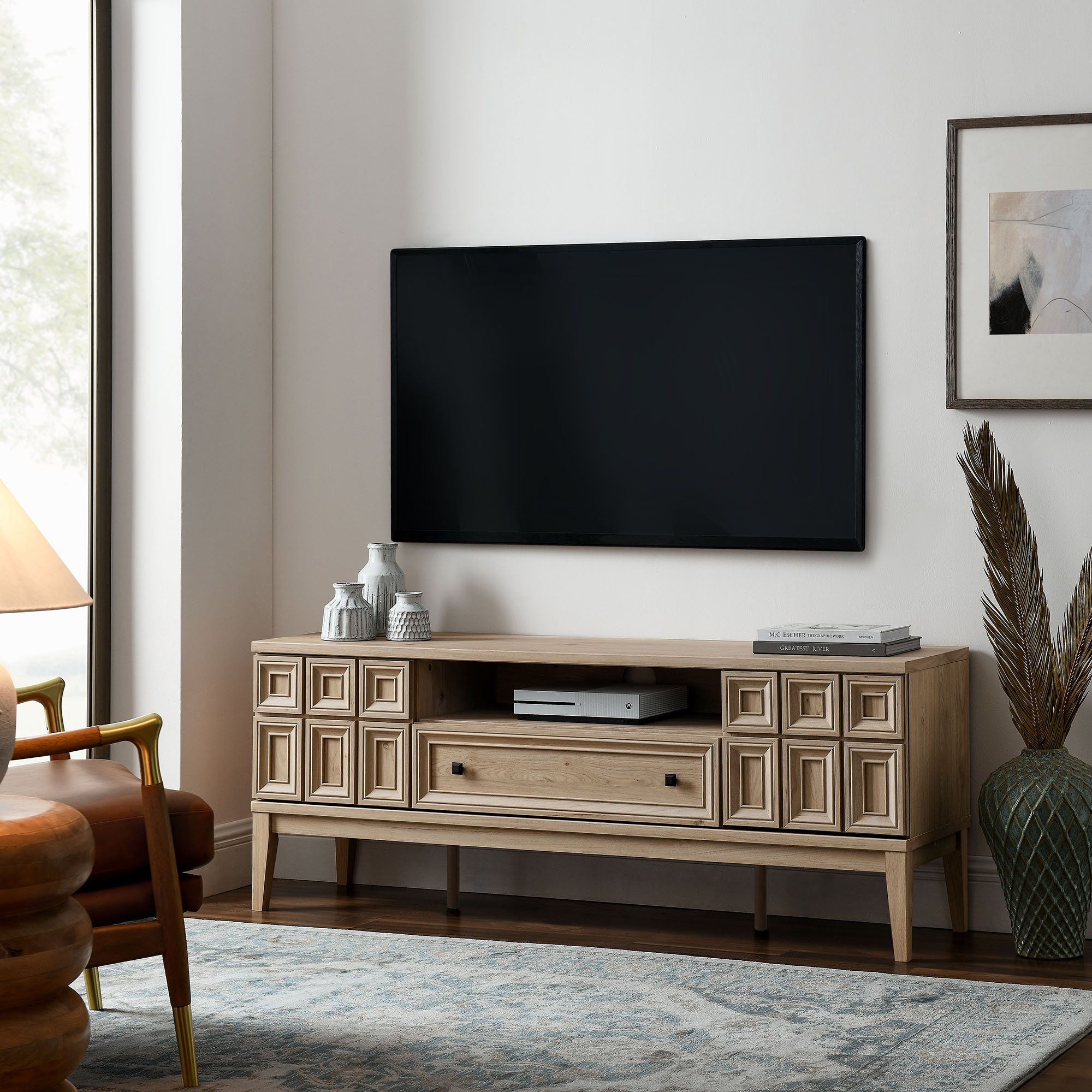 Exploring the Design Benefits of Samos 59 TV Stand Light Oak in Contemporary Interiors