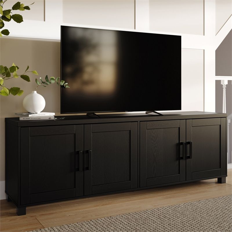 Designing the perfect living room setup with modern entertainment furniture