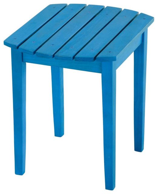 How pine wood maintains its charm across indoor and outdoor environments